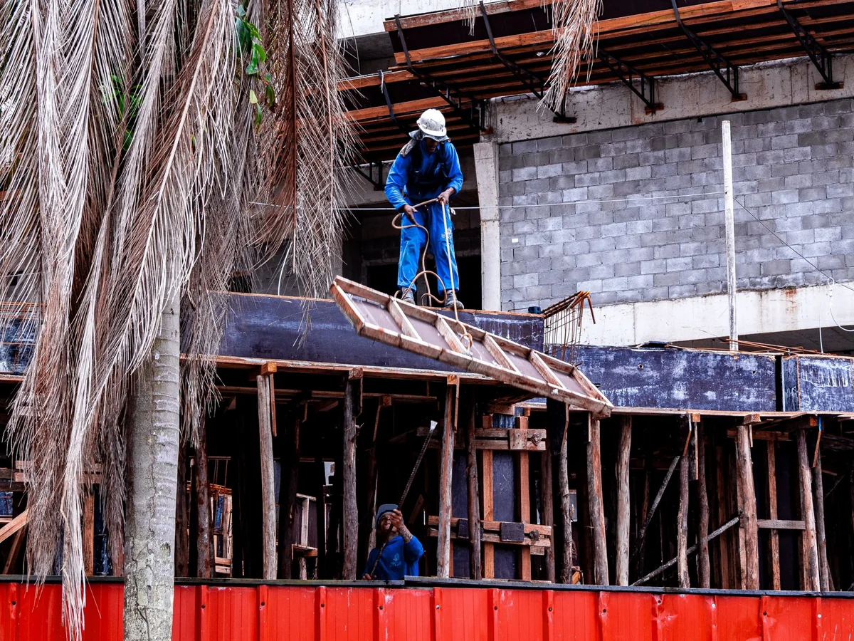 Construtoras e empreiteiras